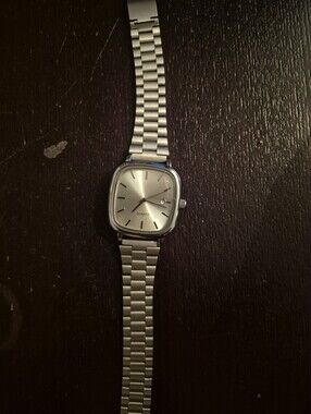 Silver Men’s Quartz Square Watch with Stainless Steel Bracelet